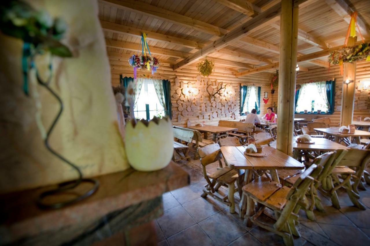Karczma Biesiadna Bed & Breakfast Dalnia Ngoại thất bức ảnh